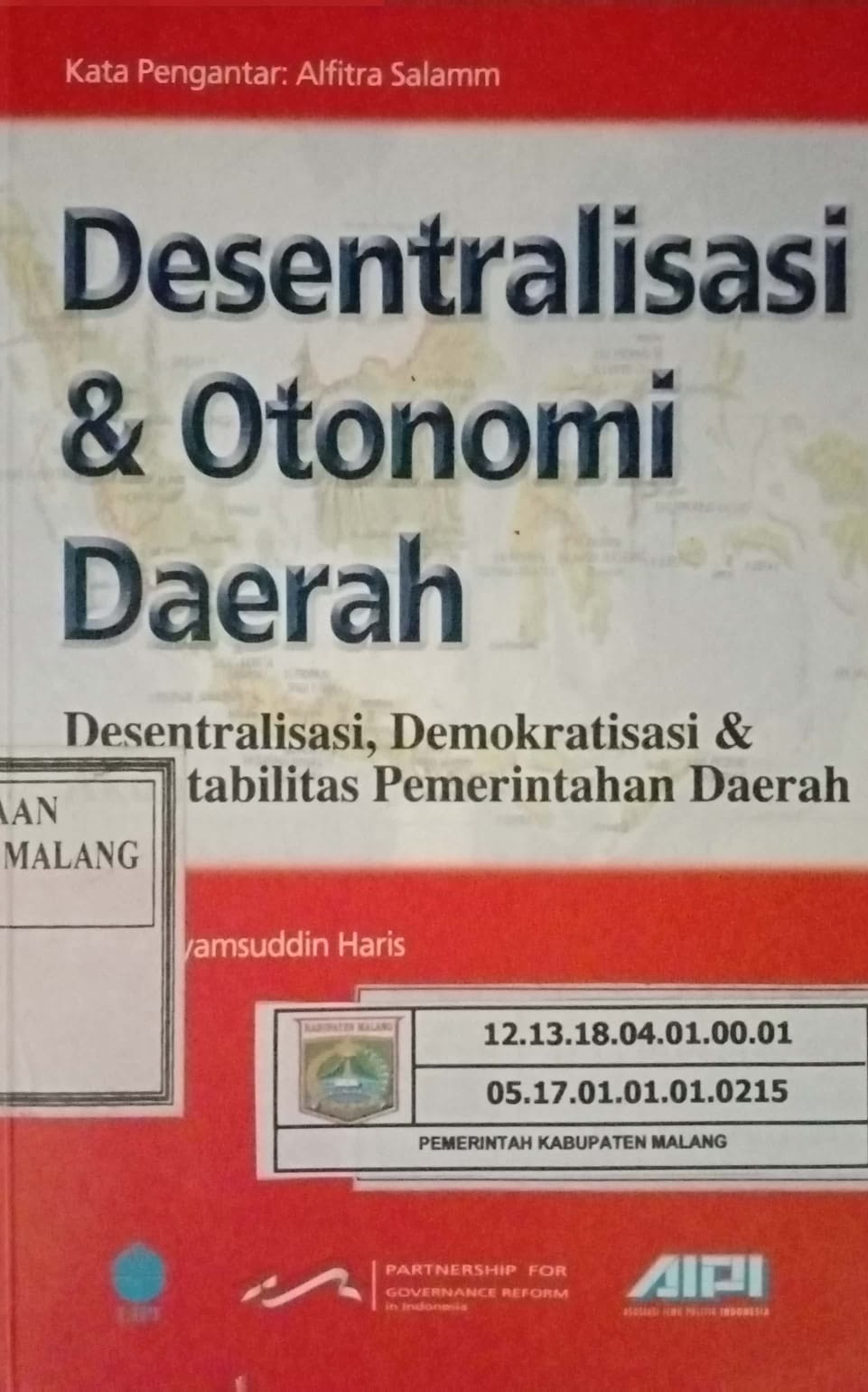 Cover Desentralisasi dan otonomi daerah